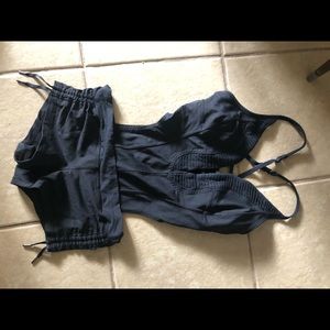 Lululemon Hot Spell One Piece sz 4